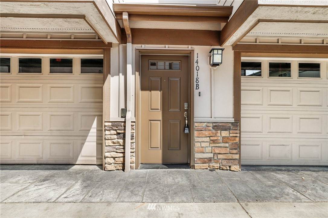 14018 32nd Avenue - Photo 1