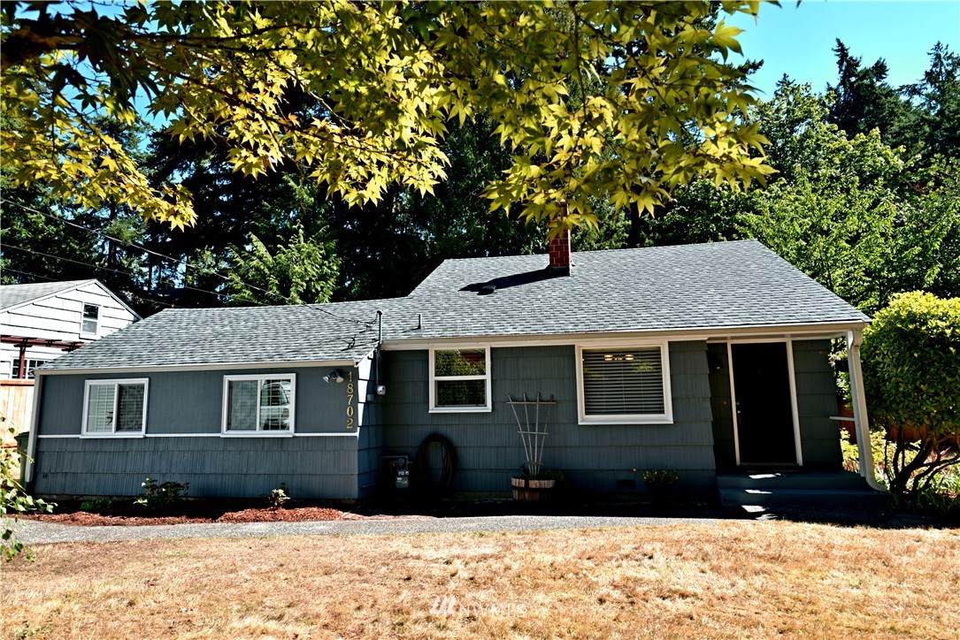 18702 1st Avenue - Photo 1