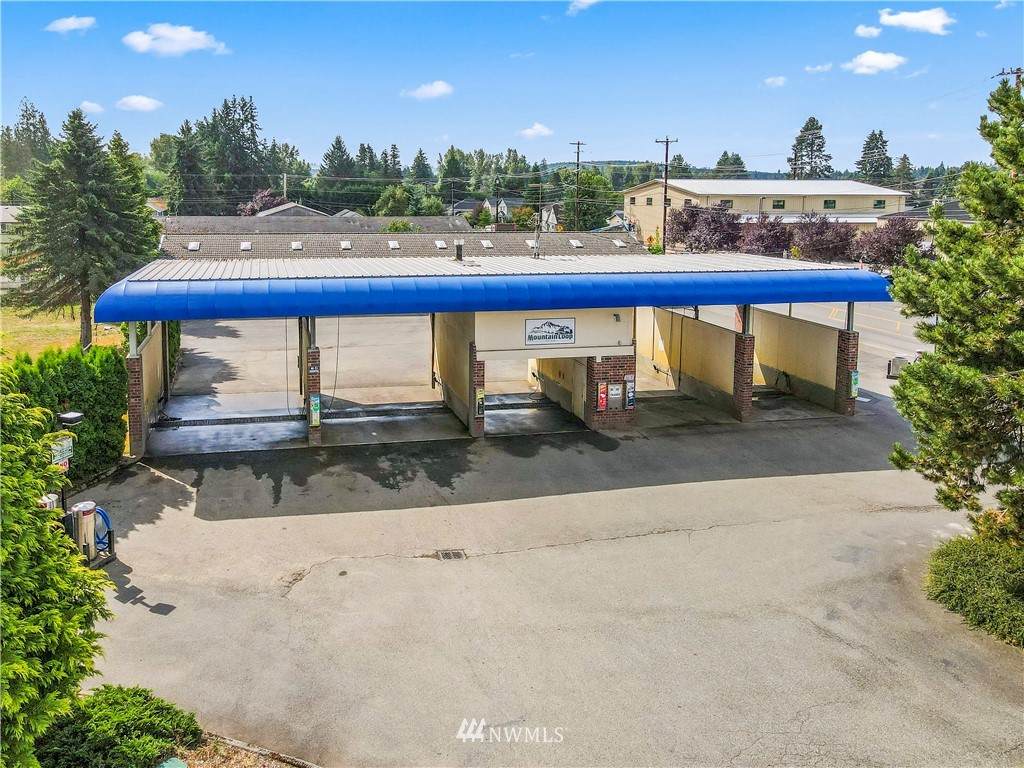 502 Stanley Street - Photo 1