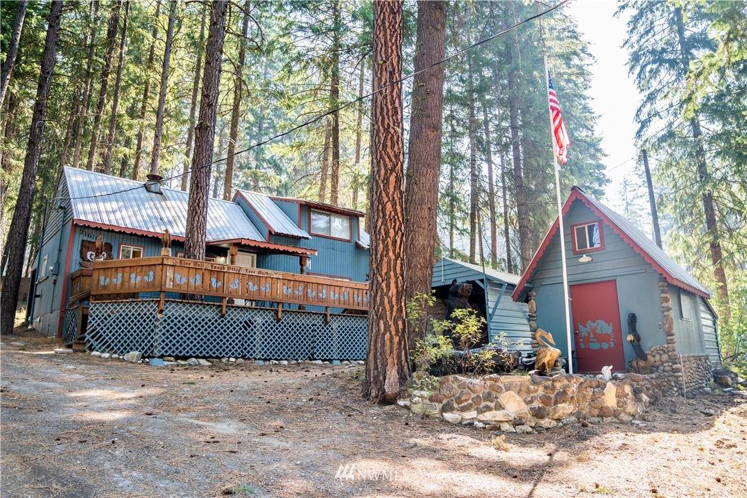 21610 Camp 12 Road - Photo 1