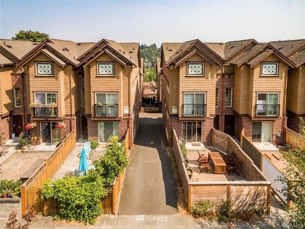 122 25th Avenue - Photo 1