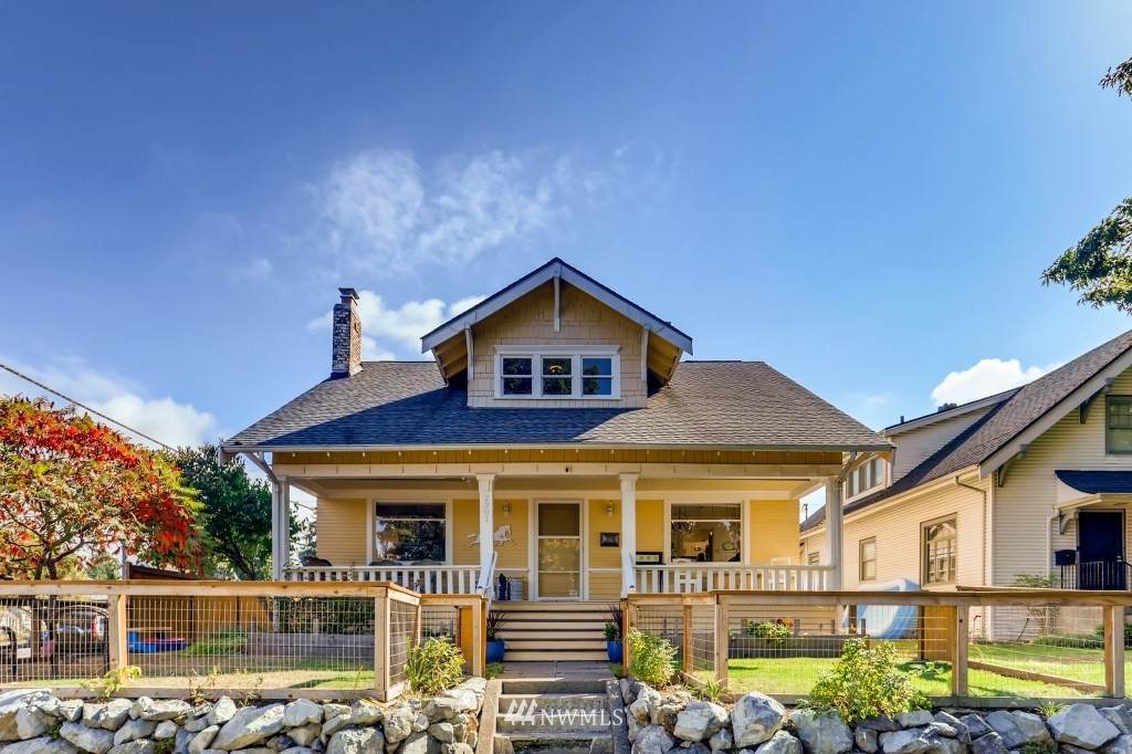2301 Virginia Ave - Photo 1