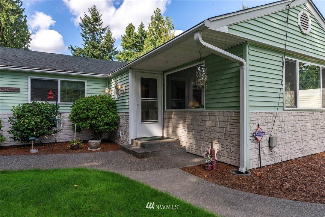 10924 74th Avenue - Photo 1