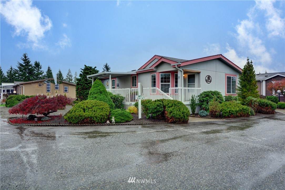 14727 43rd Avenue - Photo 1