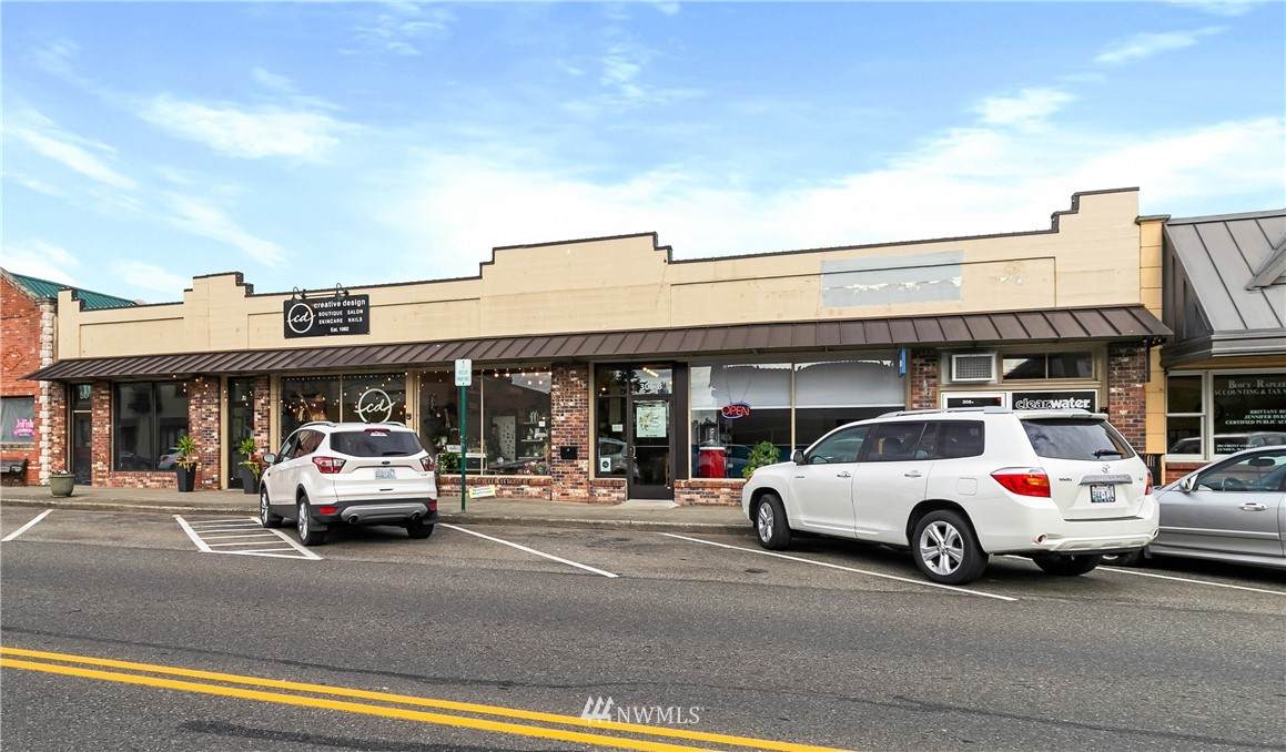 306 Front Street - Photo 1