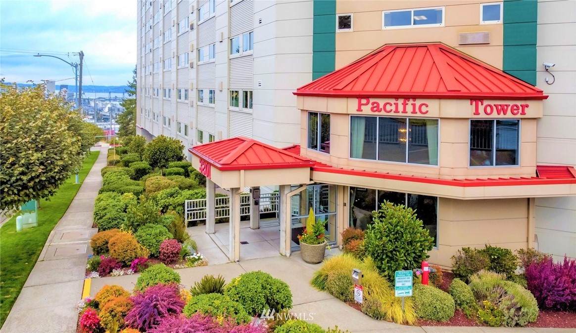 3201 Pacific Avenue - Photo 1