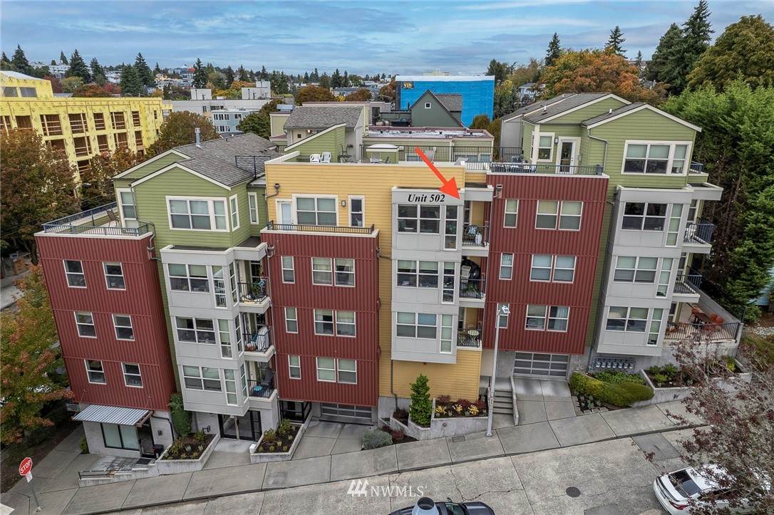 1310 Lucas Place - Photo 1