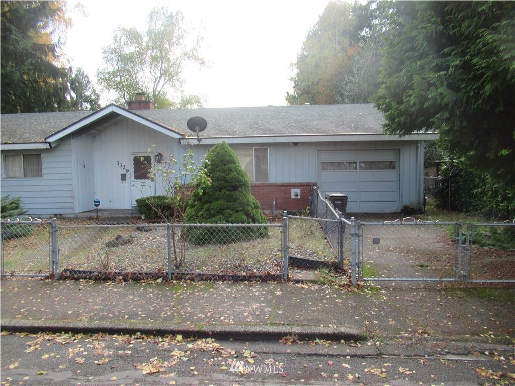 1329 Hope Street - Photo 1