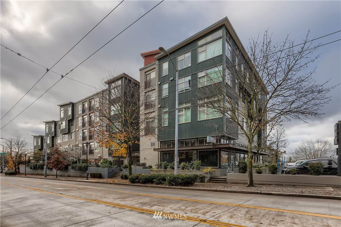 425 23rd Avenue - Photo 1