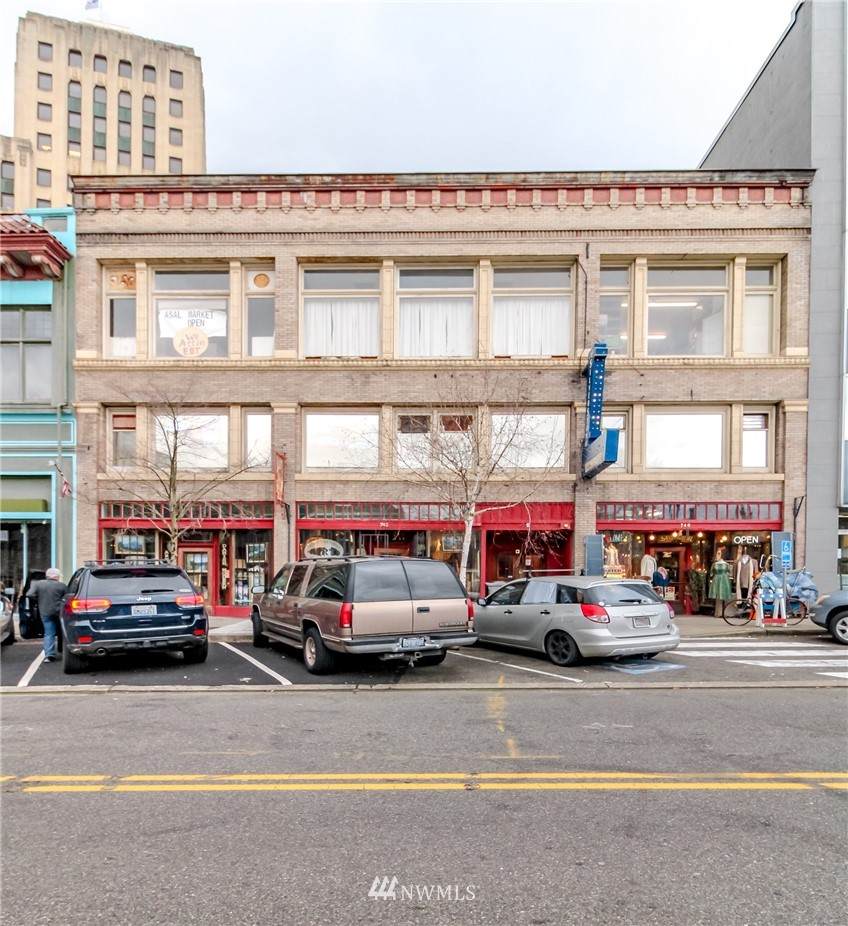 740 Broadway - Photo 1