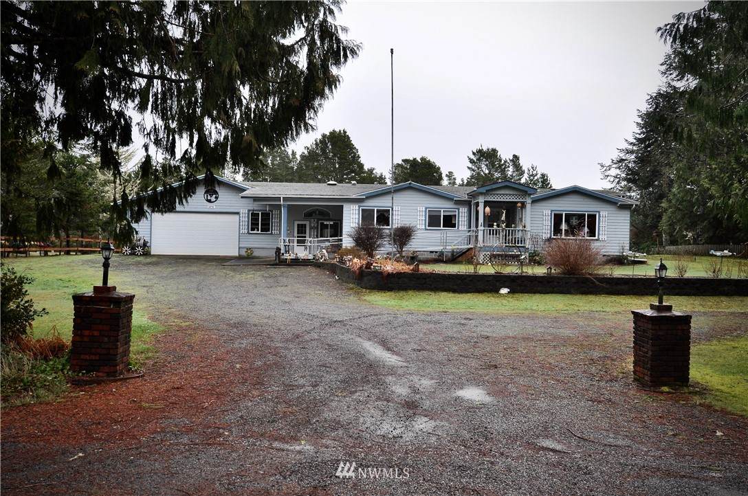 24718 P Street - Photo 1