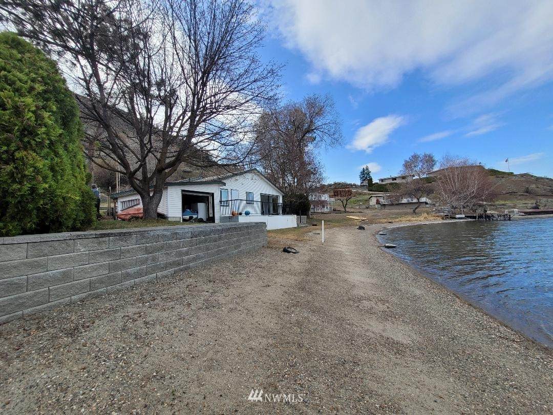 33524 D Hwy 97 - Photo 1