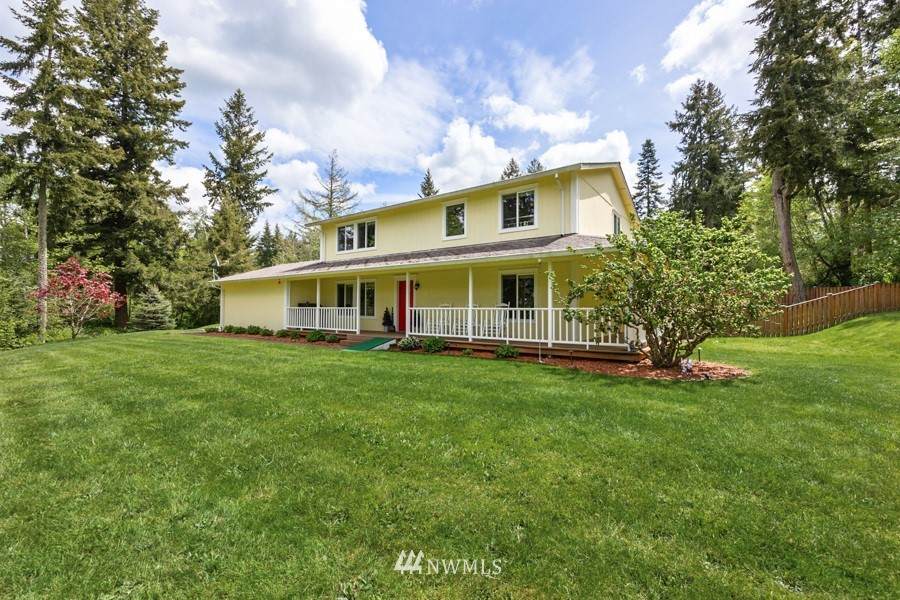 8735 153rd Avenue - Photo 1