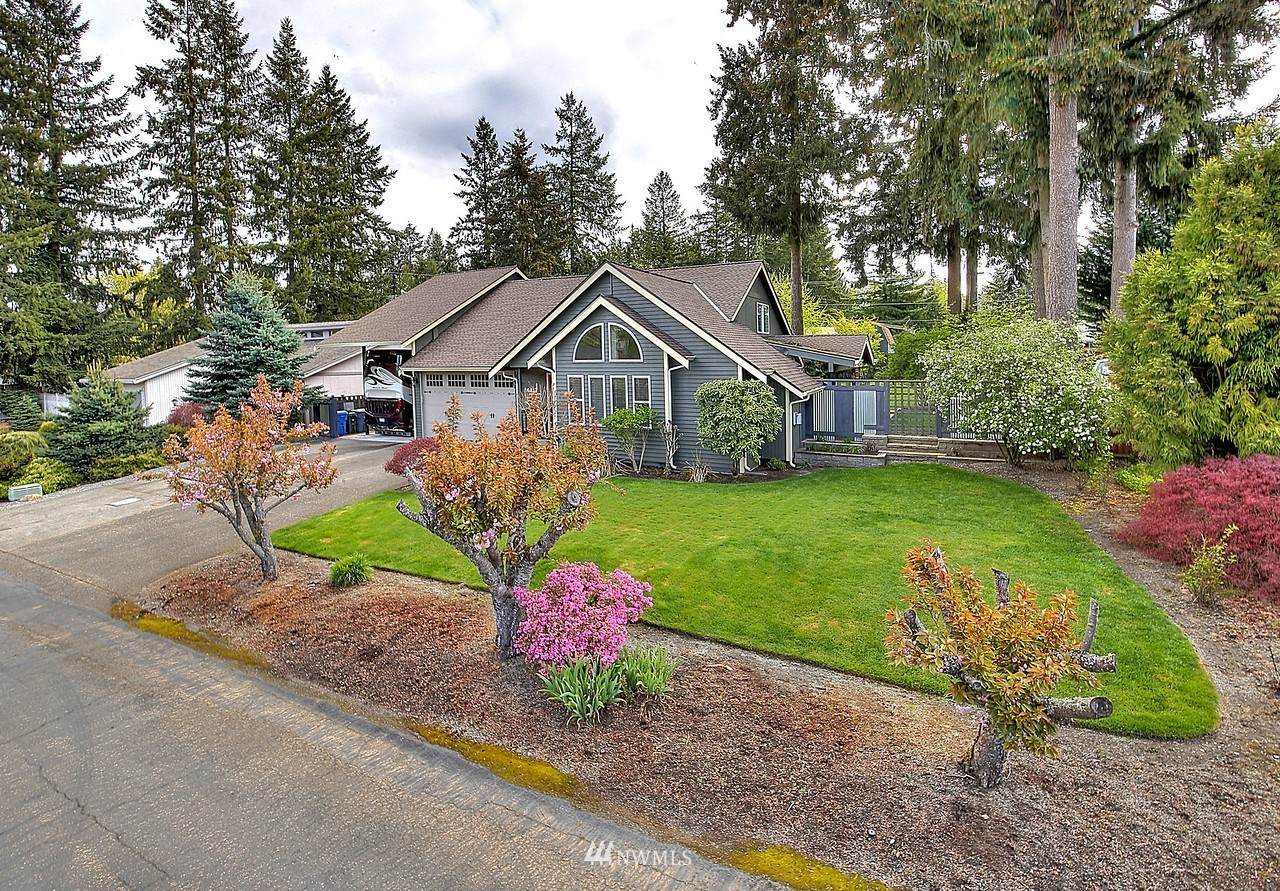 14417 121st Avenue - Photo 1