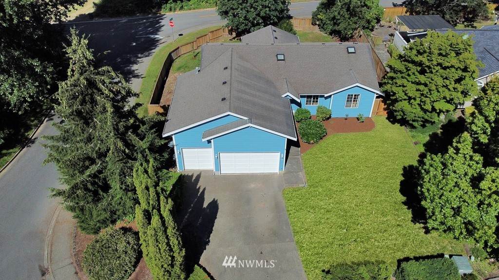 1502 Birch Court - Photo 1