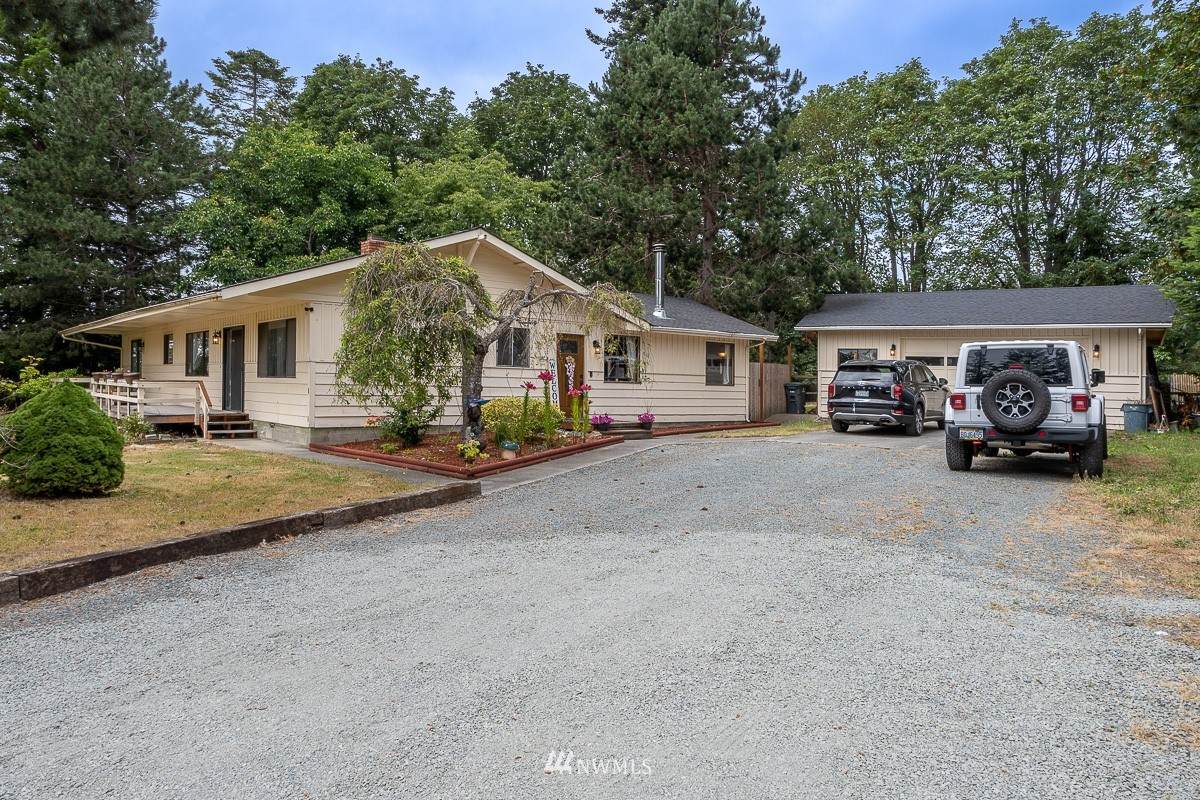 541 Basil Road - Photo 1