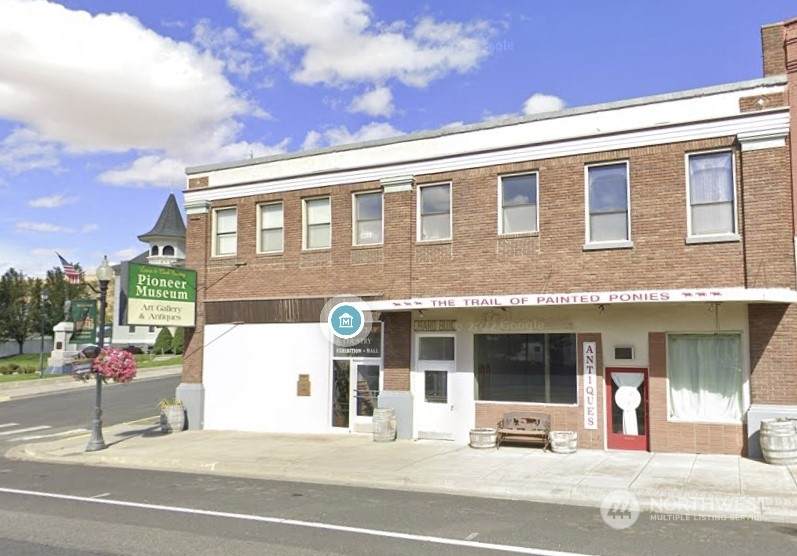 809 Main Street - Photo 1