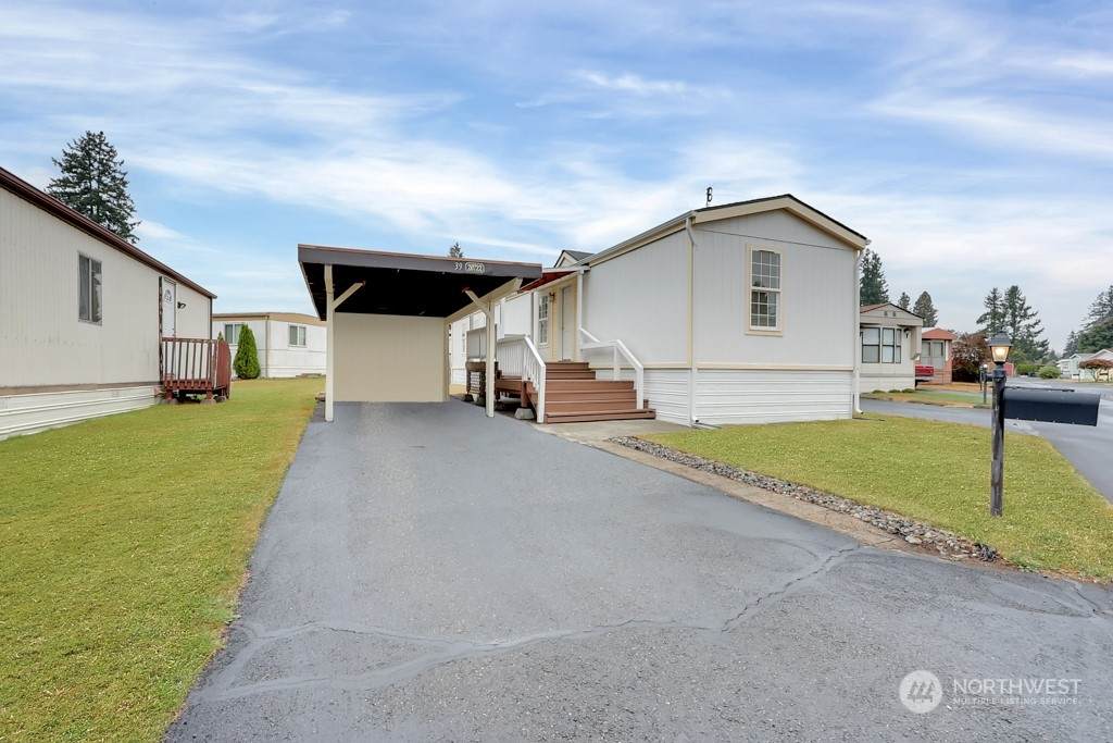 20722 9th Avenue Ct - Photo 1