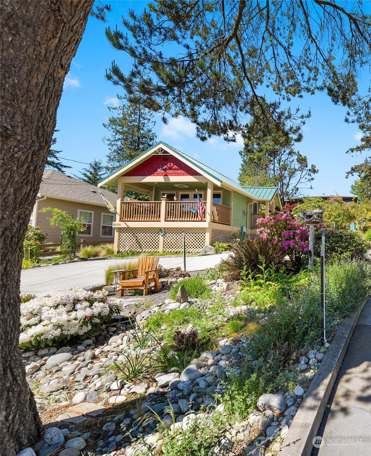 6006 Sunset Avenue - Photo 1