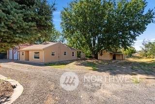 220 Lamperti Lane - Photo 1