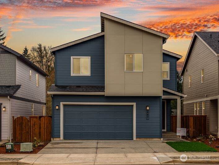 447 32nd Street - Photo 1