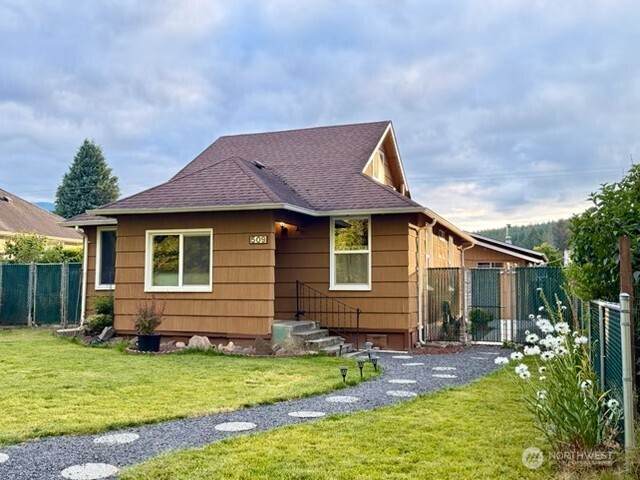 509 Monroe Street - Photo 1