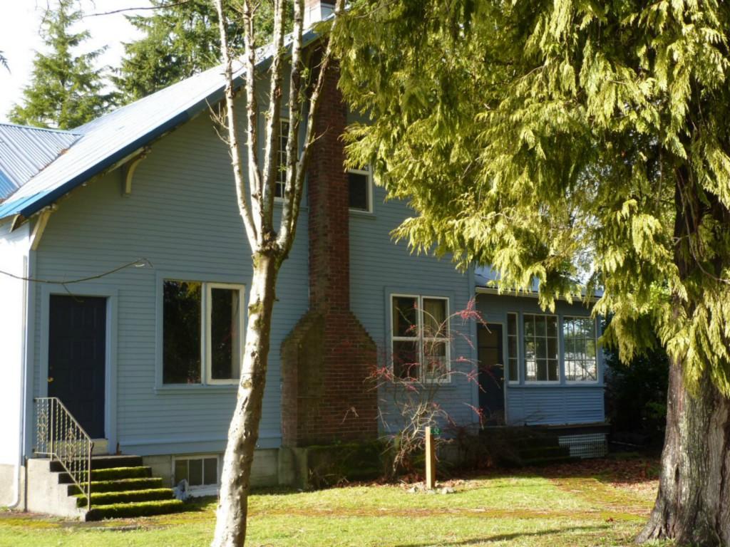 52 Forks Ave - Photo 1