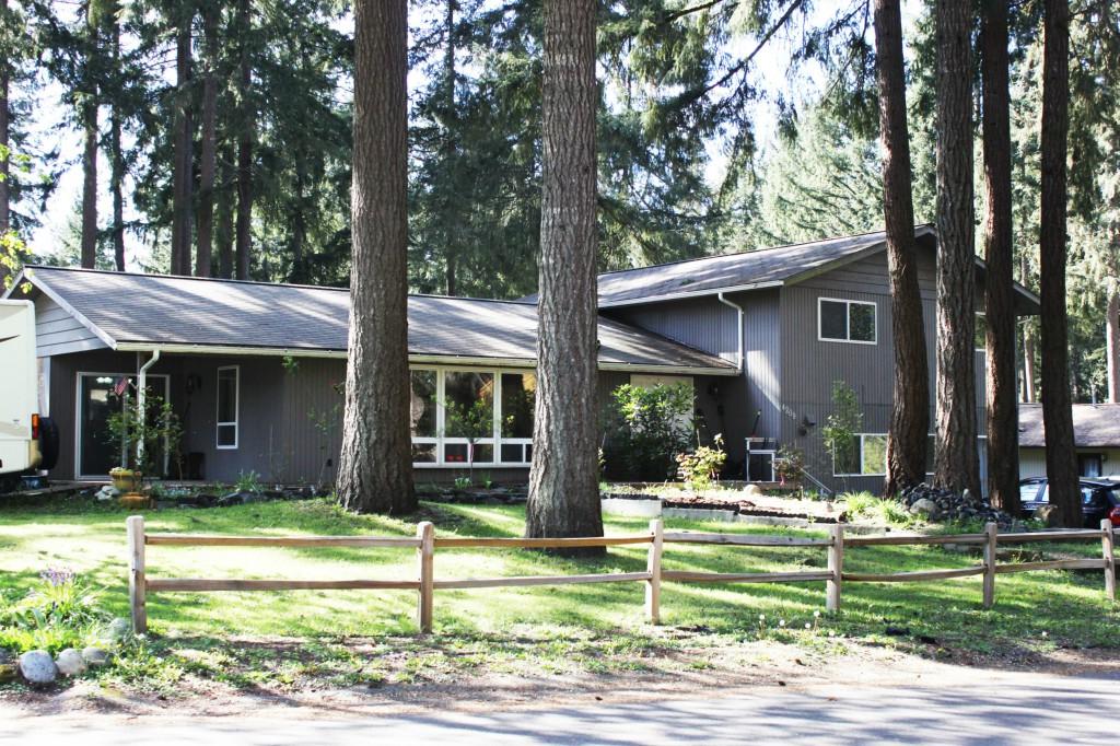 4209 Candlewood Dr - Photo 1