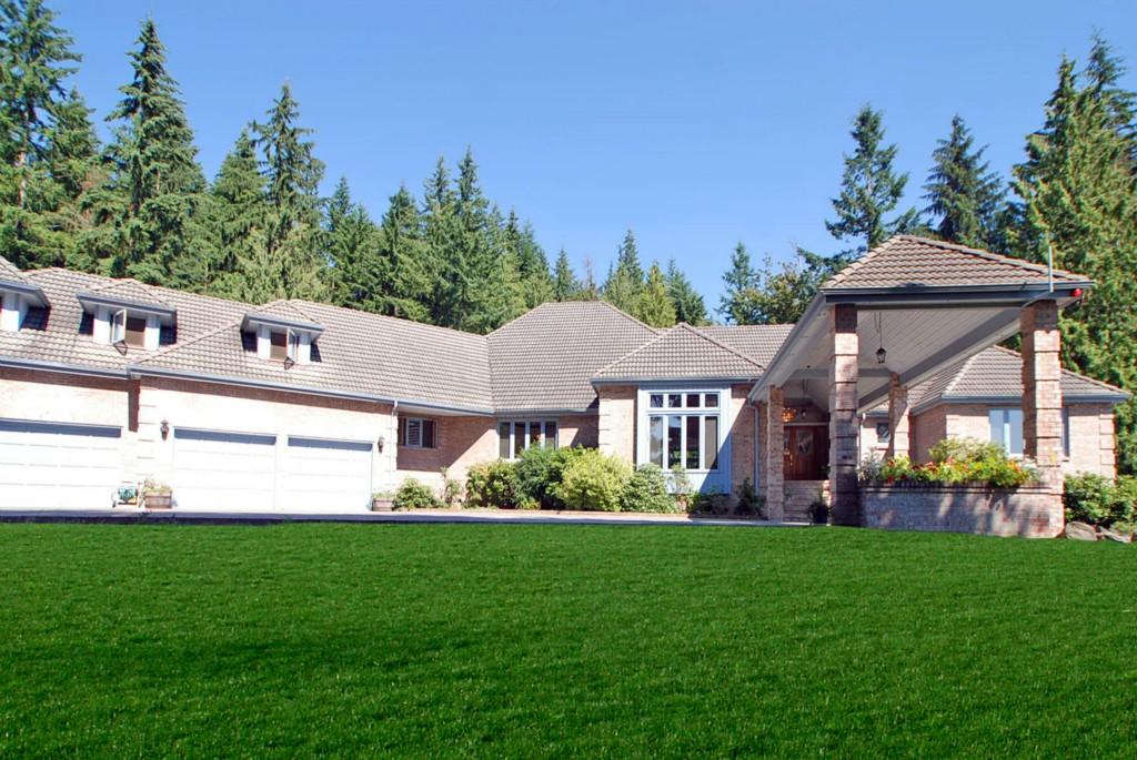 3221 157th Ave - Photo 1