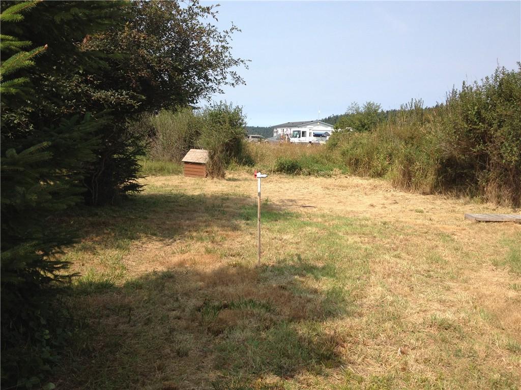 54 Tennis Ave - Photo 1