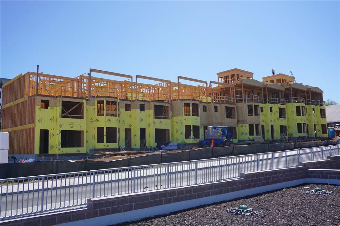 1301 8th St - Photo 1
