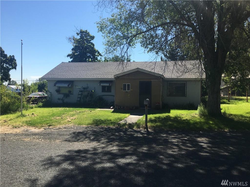 237 Ephrata Ave - Photo 1
