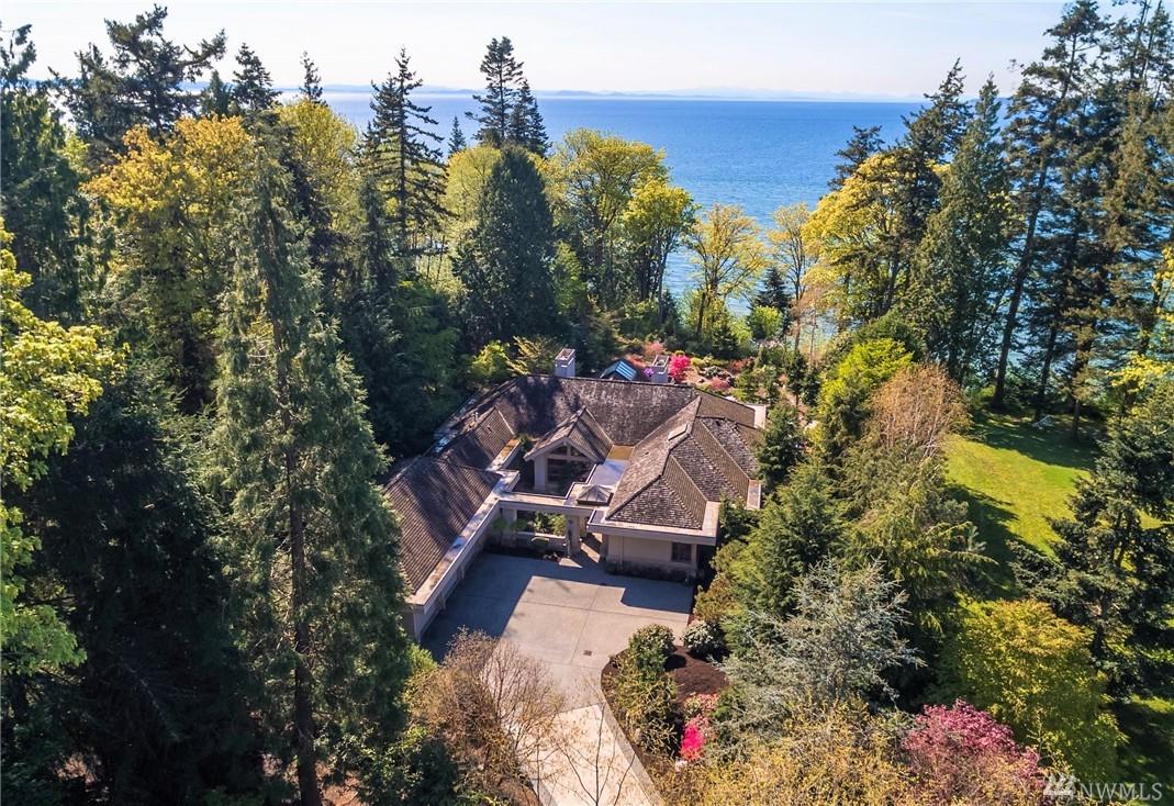 8361 Semiahmoo Dr - Photo 1