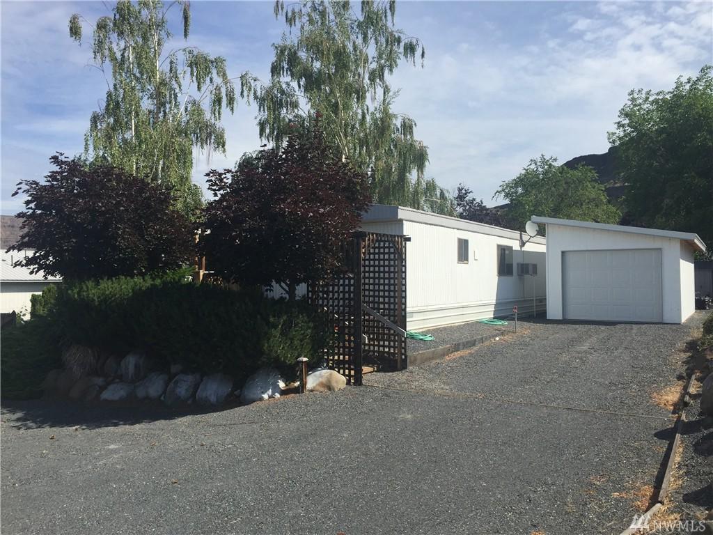 639 Boyer Ave - Photo 1