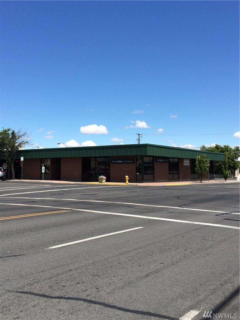 321 Beech St - Photo 1