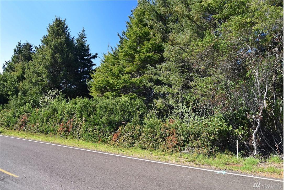190 Polaris Ave - Photo 1