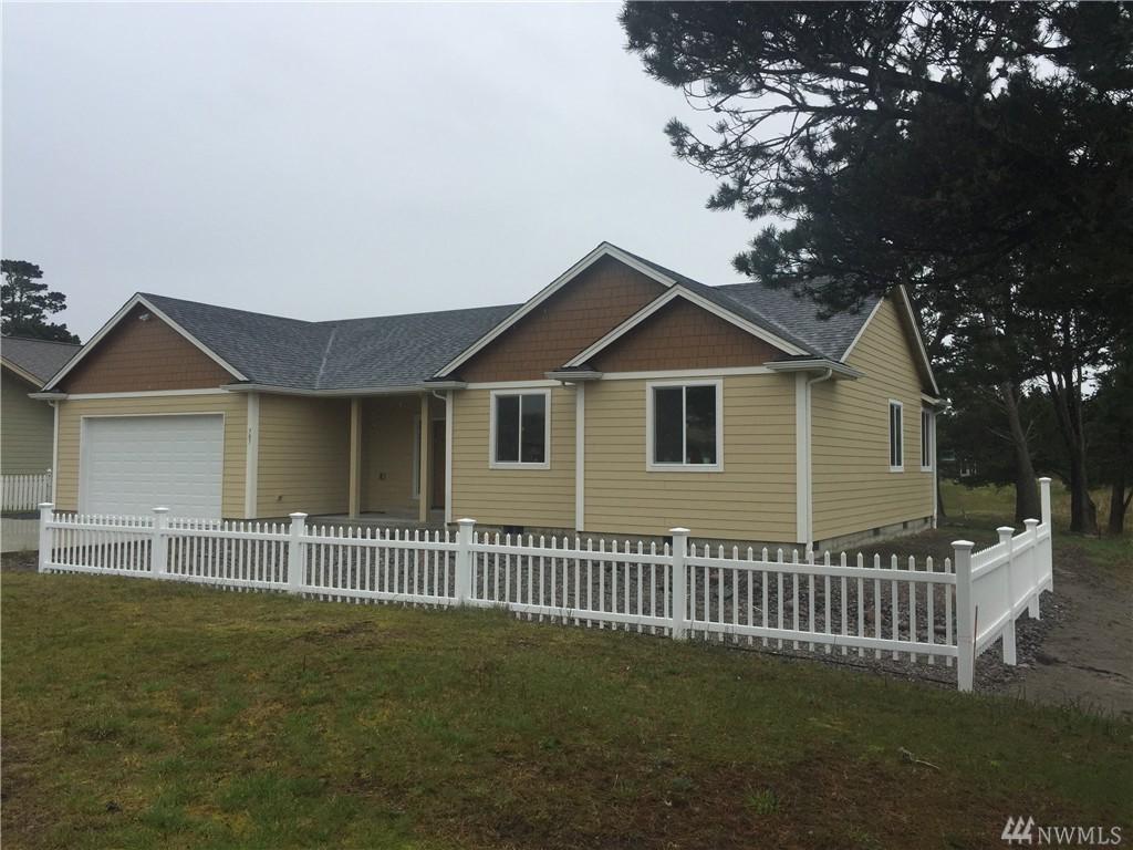 707 Ocean Beach Blvd - Photo 1