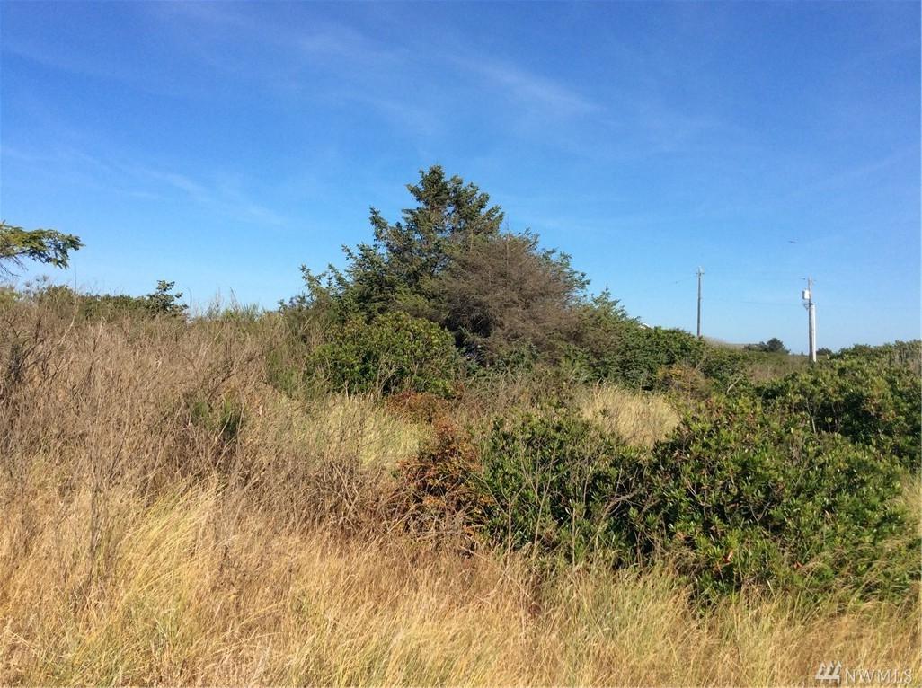1290 Channel Ave - Photo 1