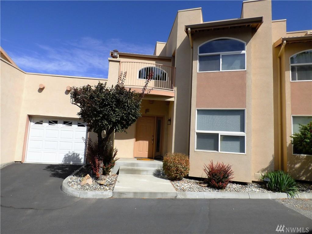2812 Marina Dr - Photo 1