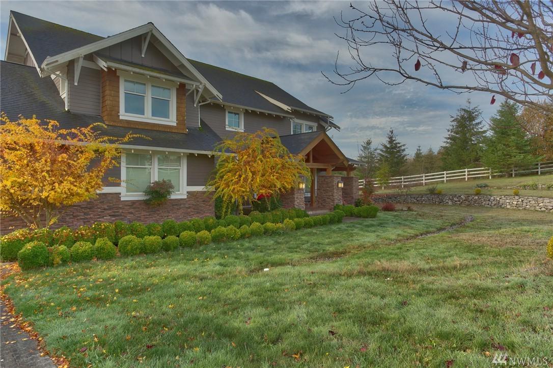 1131 Swanson Dr - Photo 1