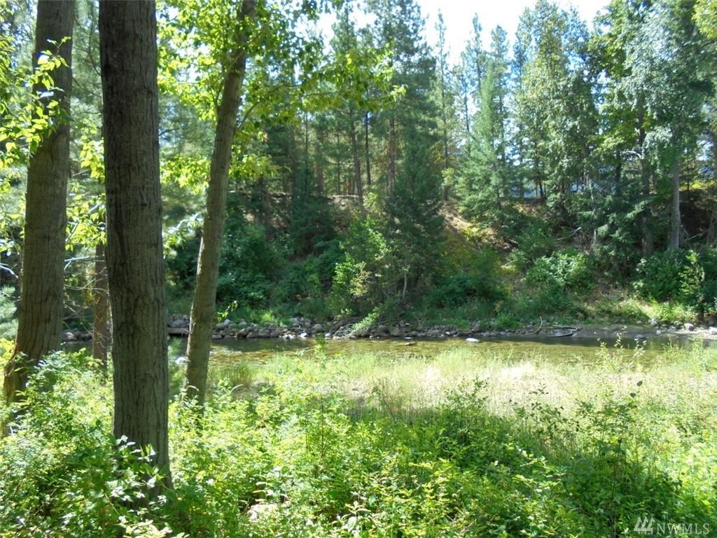 1045 Twisp River Rd - Photo 1