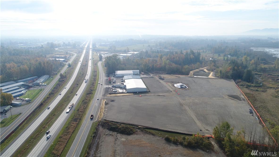 5435 Labounty - Photo 1