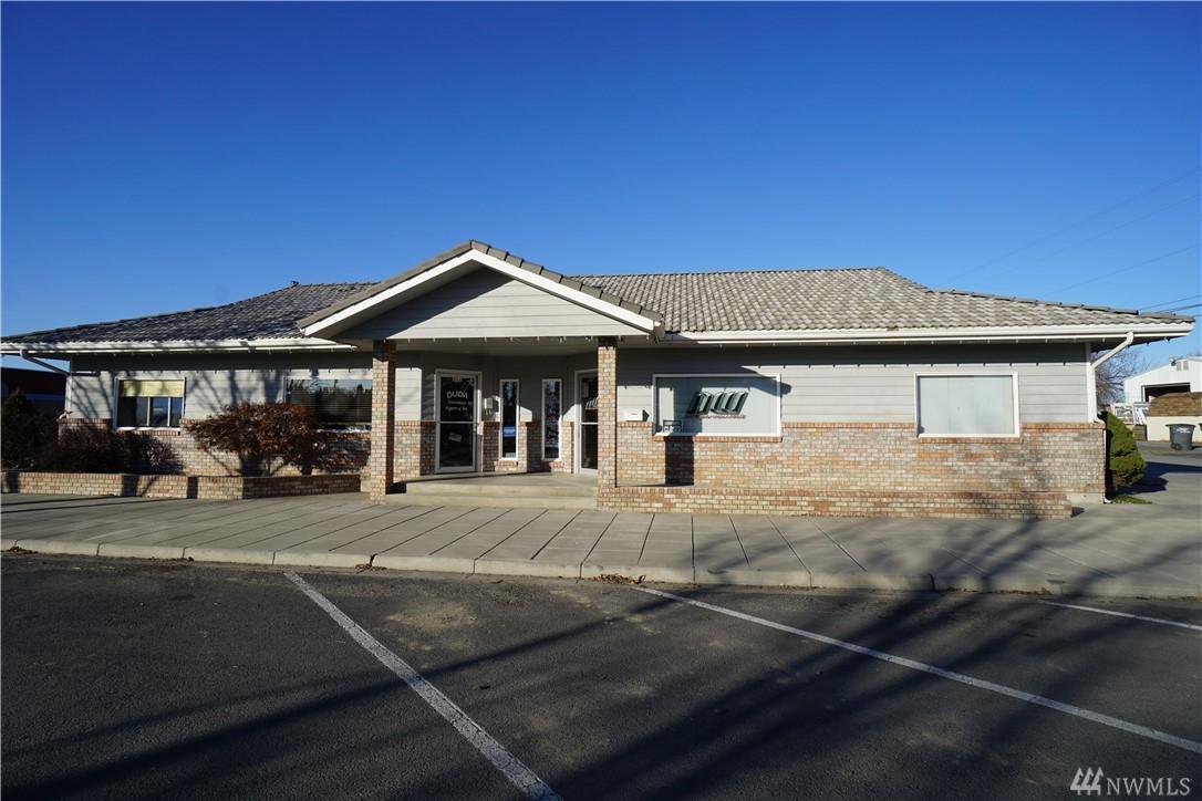 211 Central Ave - Photo 1