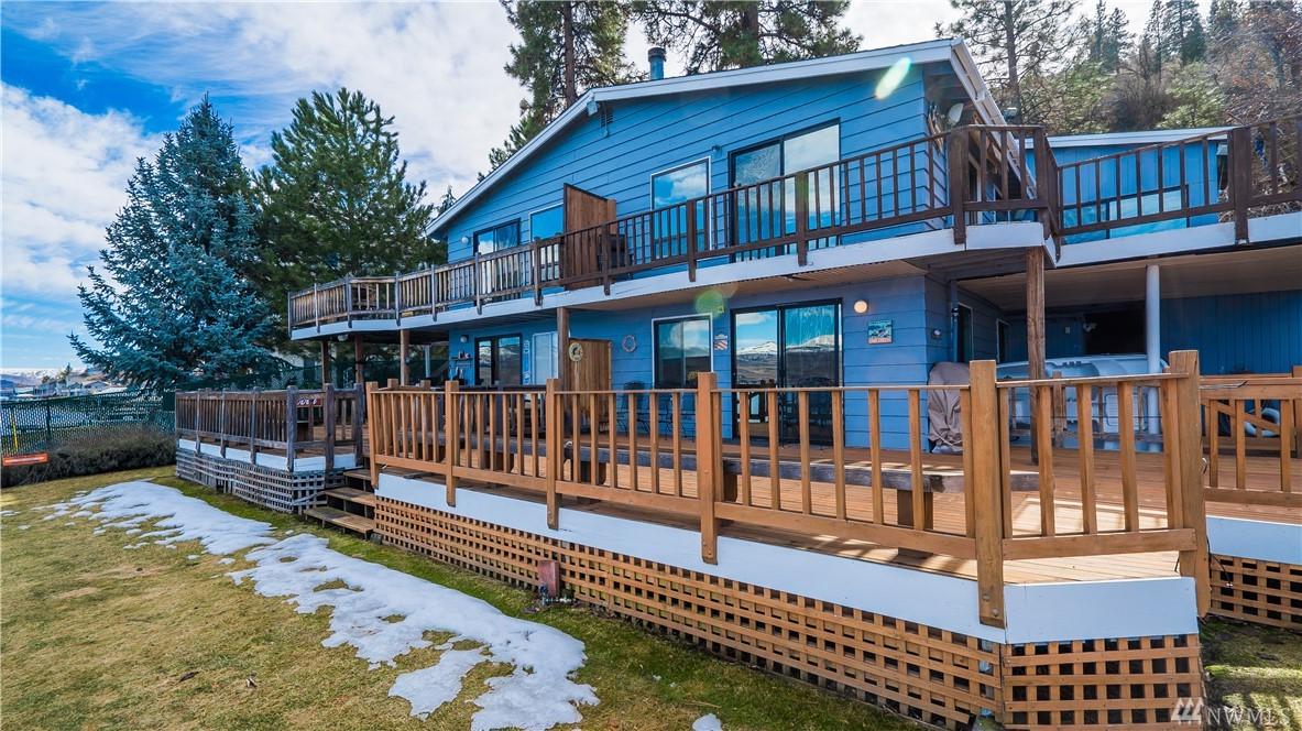 2946 Lakeshore Rd - Photo 1