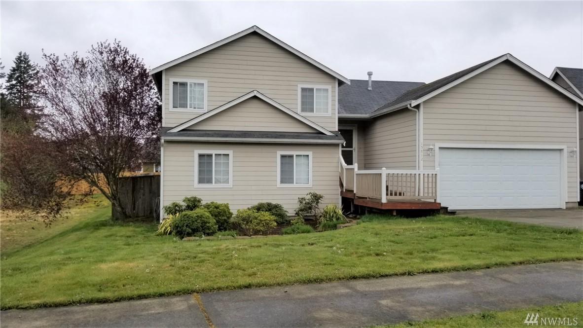15812 90th Ave - Photo 1