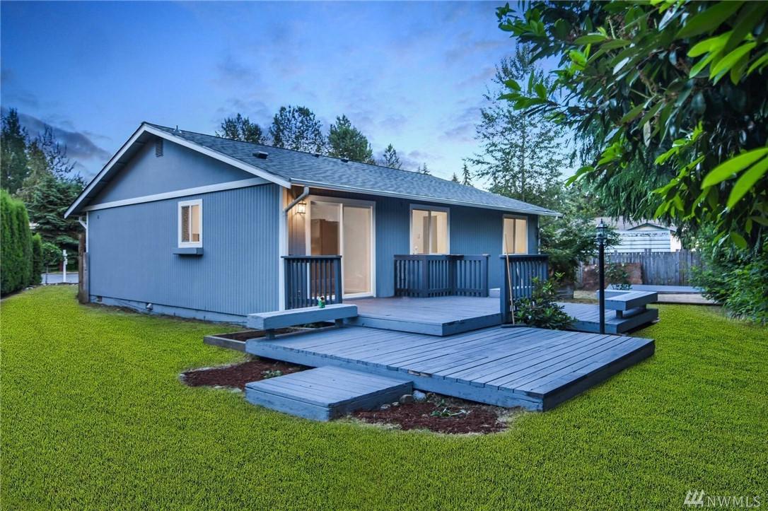 15720 88th Ave Ct E - Photo 1