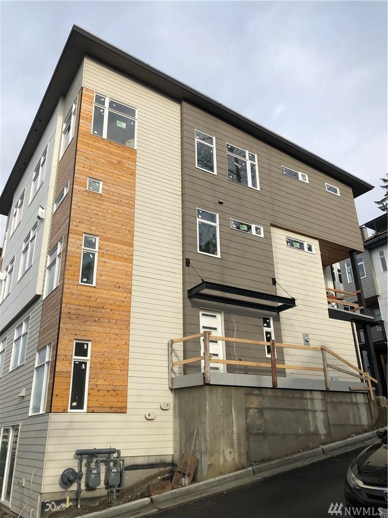 4027 129th Place Se (Unit 10) - Photo 1