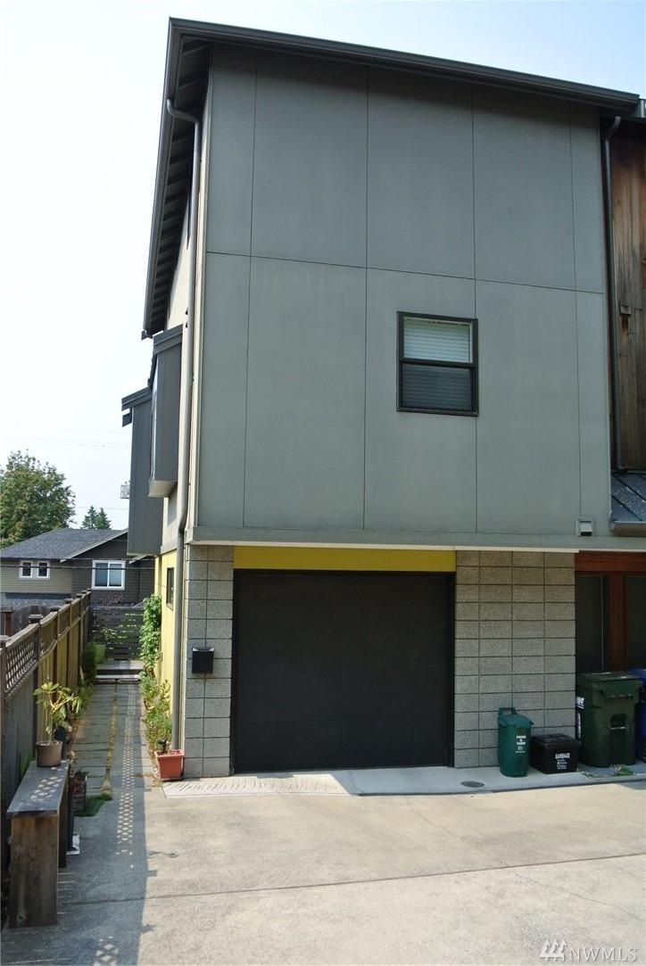 9002 45th Ave - Photo 1