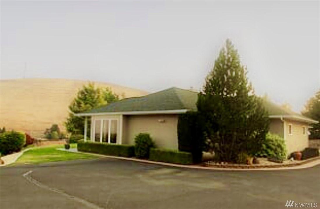 705 Maringo Rd - Photo 1