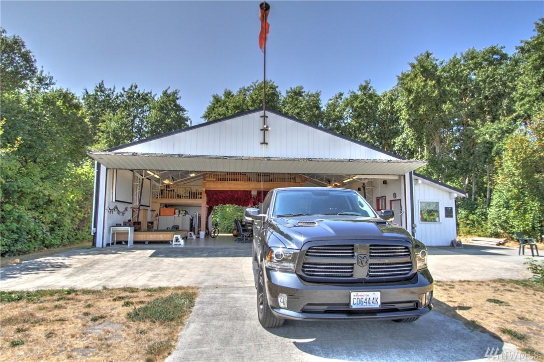 680 Marine Dr - Photo 1